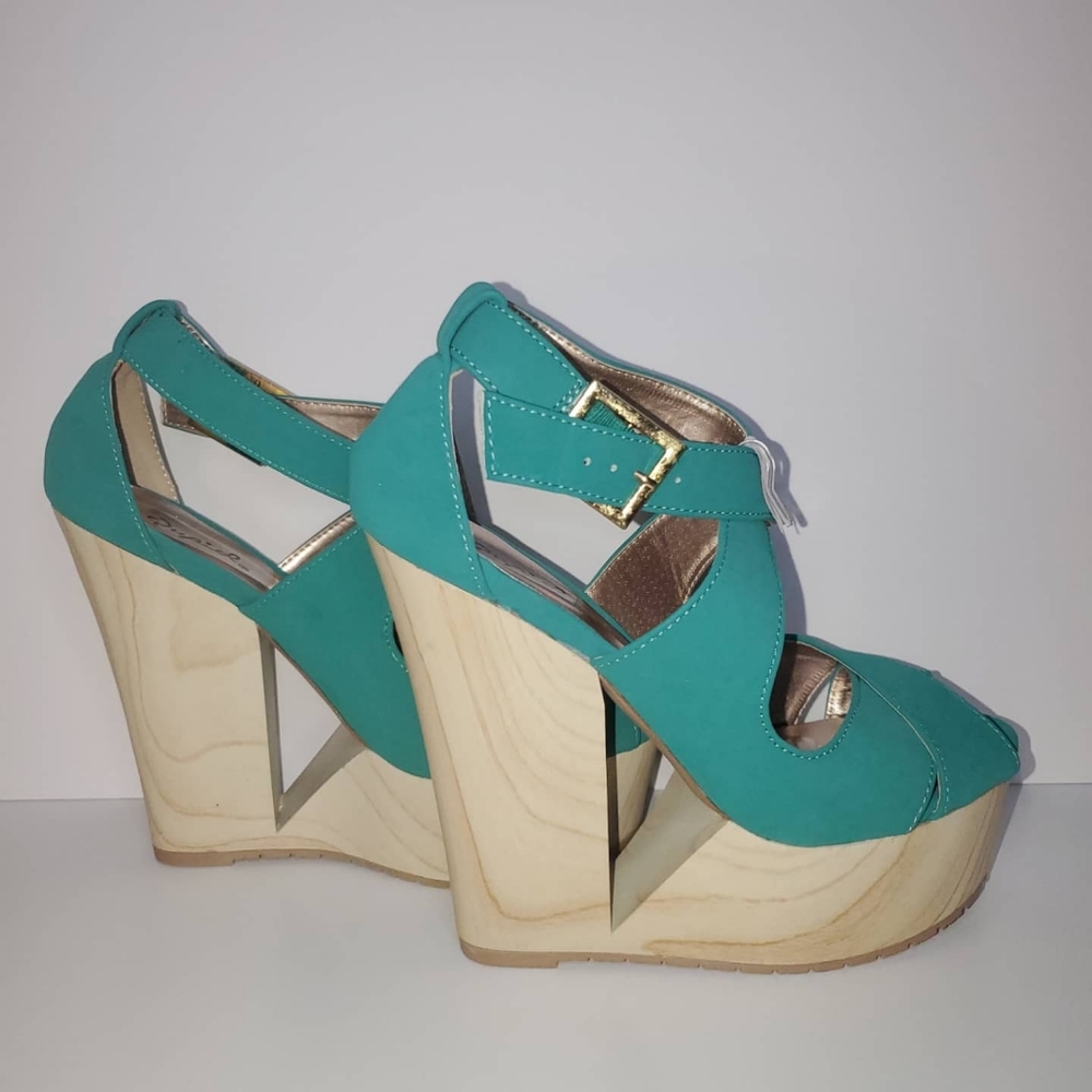 Ankle-strap Wedge - Picture 4 of 6